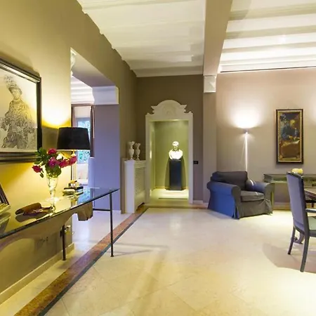 别墅 Veglio Sleeps 13 With Pool And Air Con