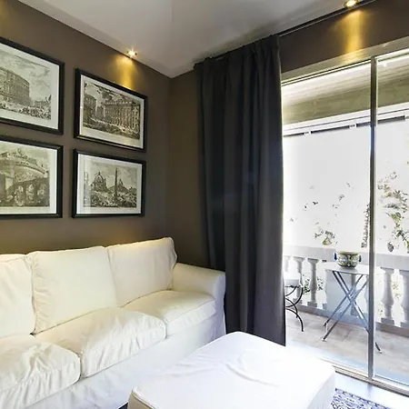 Villa Veglio Sleeps 13 With Pool And Air Con