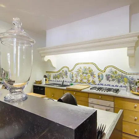 Veglio Sleeps 13 With Pool And Air Con Villa *
